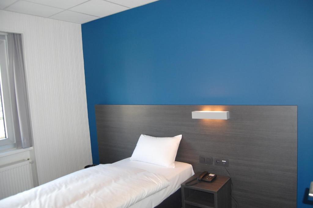 Harbour Hotel